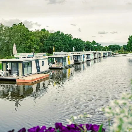 Botel Hb 5 - Hausboot Bad Bederkesa